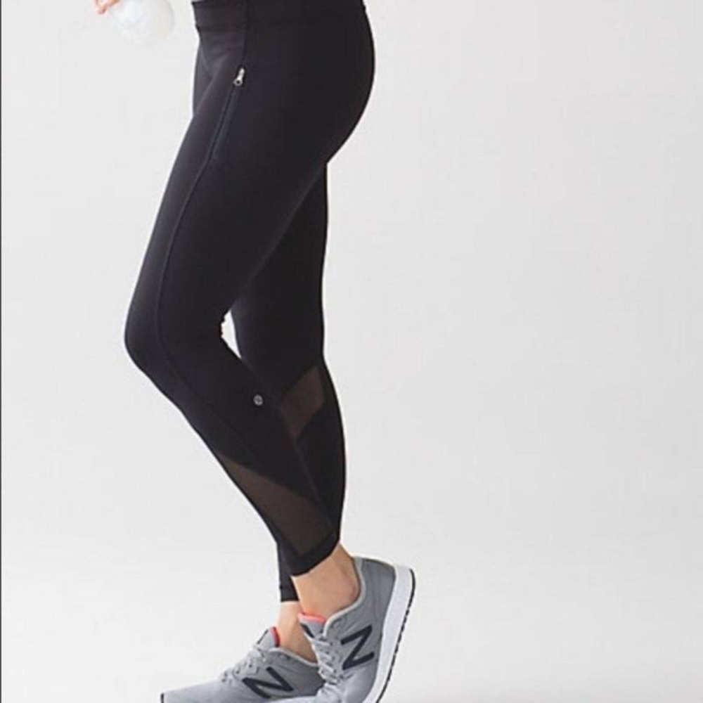 Lululemon leggings with black mesh bottom